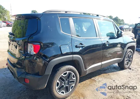 2016 Jeep Renegade Trailhawk z USA, uszkodzony, nr VIN ZACCJBCT7GPD29584